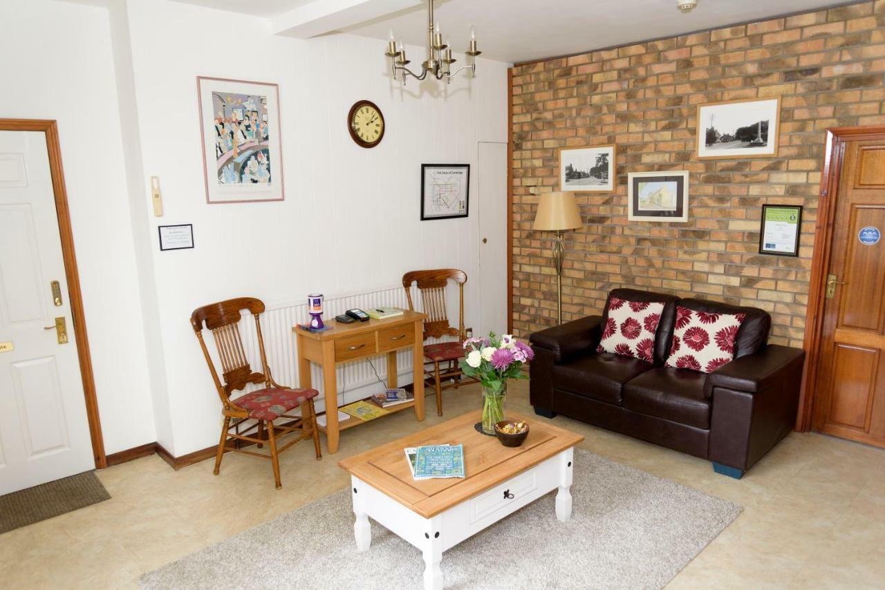 קאמברידג' Ambassador Lodge מראה חיצוני תמונה